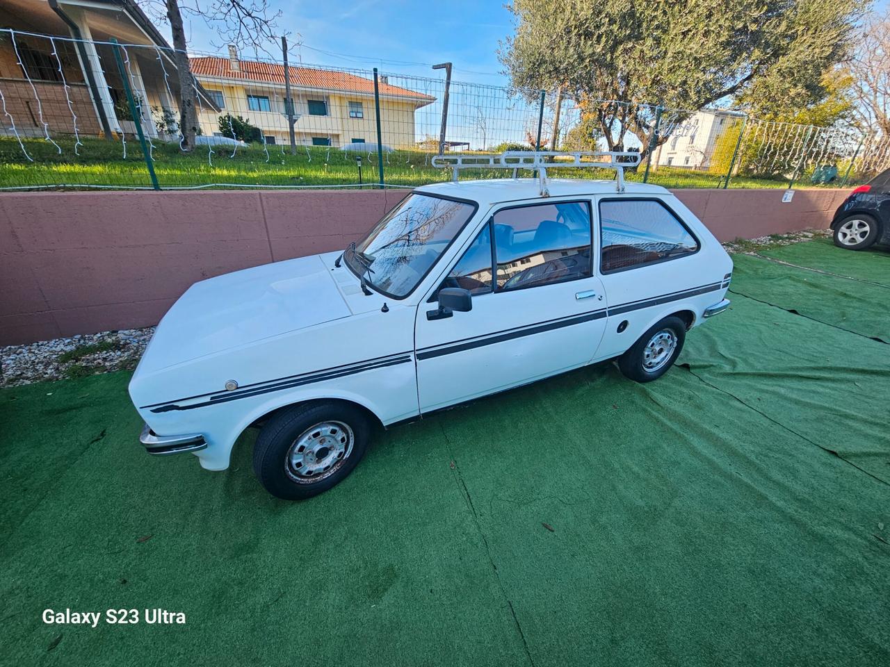 Ford Fiesta 900 L