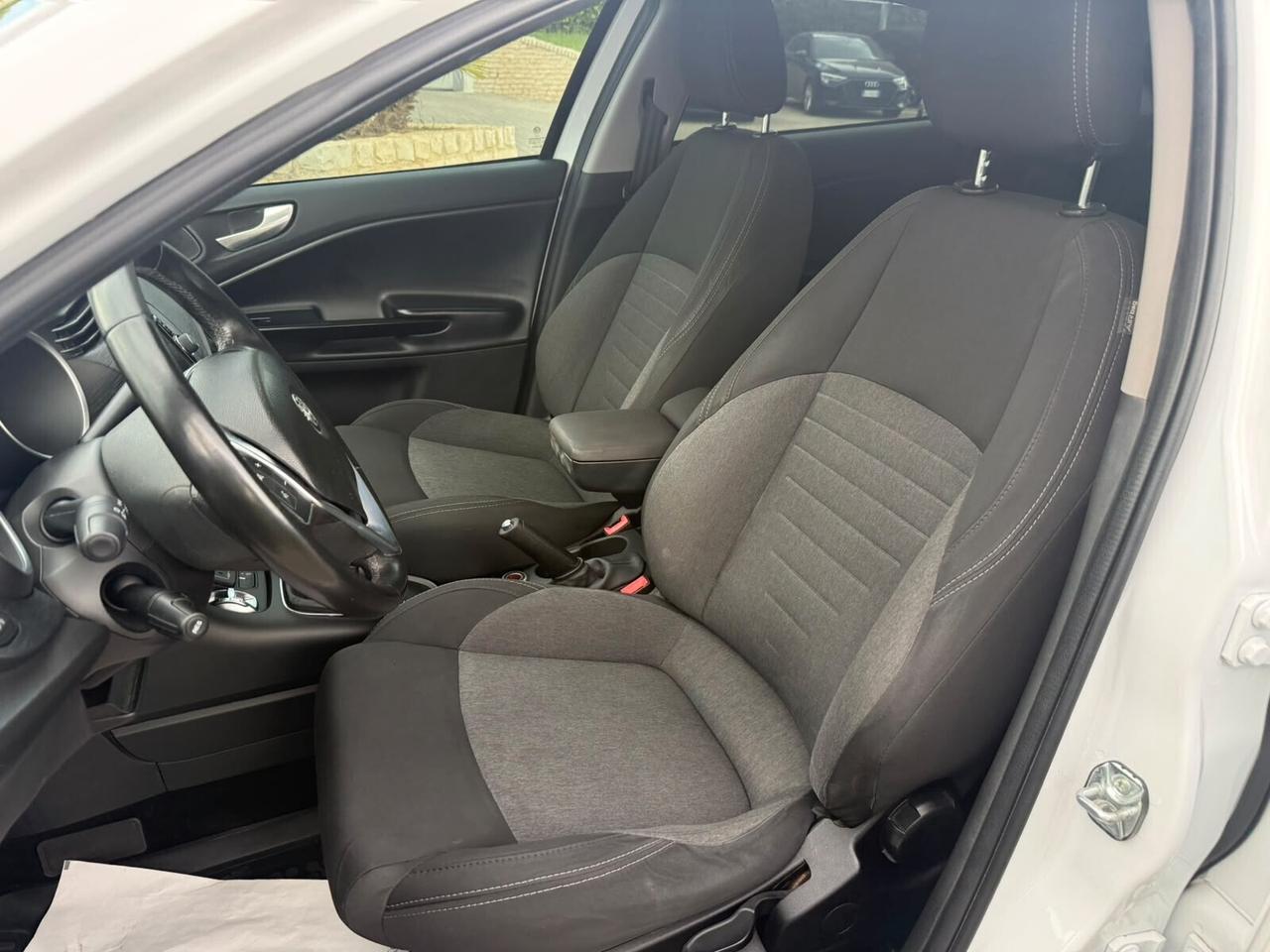 Giulietta 1.6 120CV Pack VELOCE *Ok neopatentati