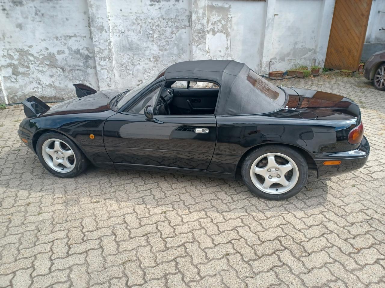 Mazda MX-5 NA1.6i 16V cat 108000 KM