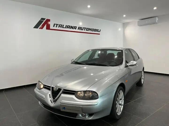 Alfa Romeo 156 2.5i V6 24V cat Distinctive