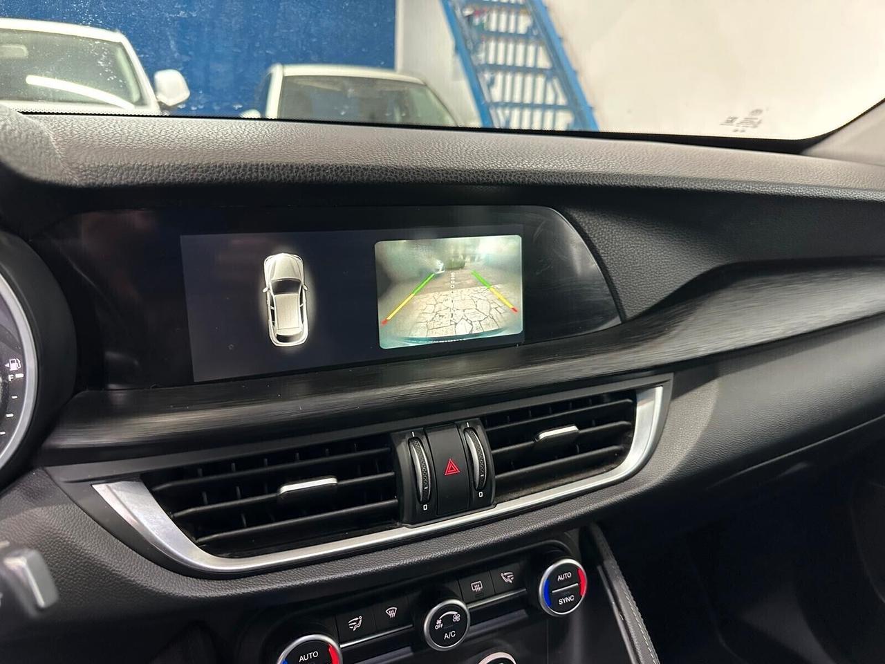 Alfa Romeo Stelvio 2.2 Turbodiesel 180 CV AT8 RWD Super