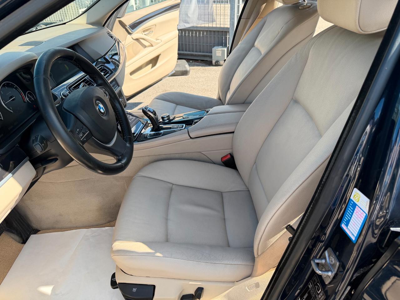 Bmw 520 520d Touring Futura/KM DOC/NAVI/PELLE/XENO