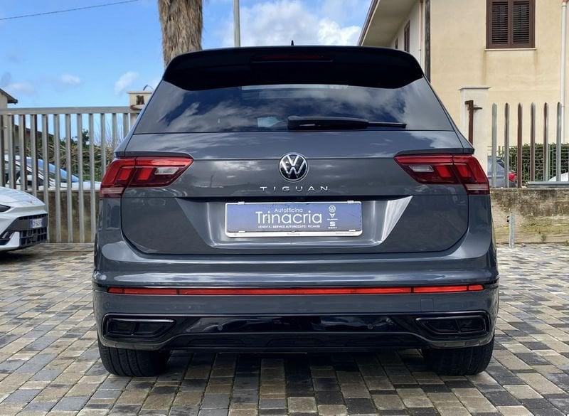 Volkswagen Tiguan R-Line 2.0 TDI 150CV DSG Tetto