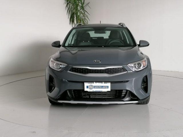 KIA Stonic 1.2 DPI Silver