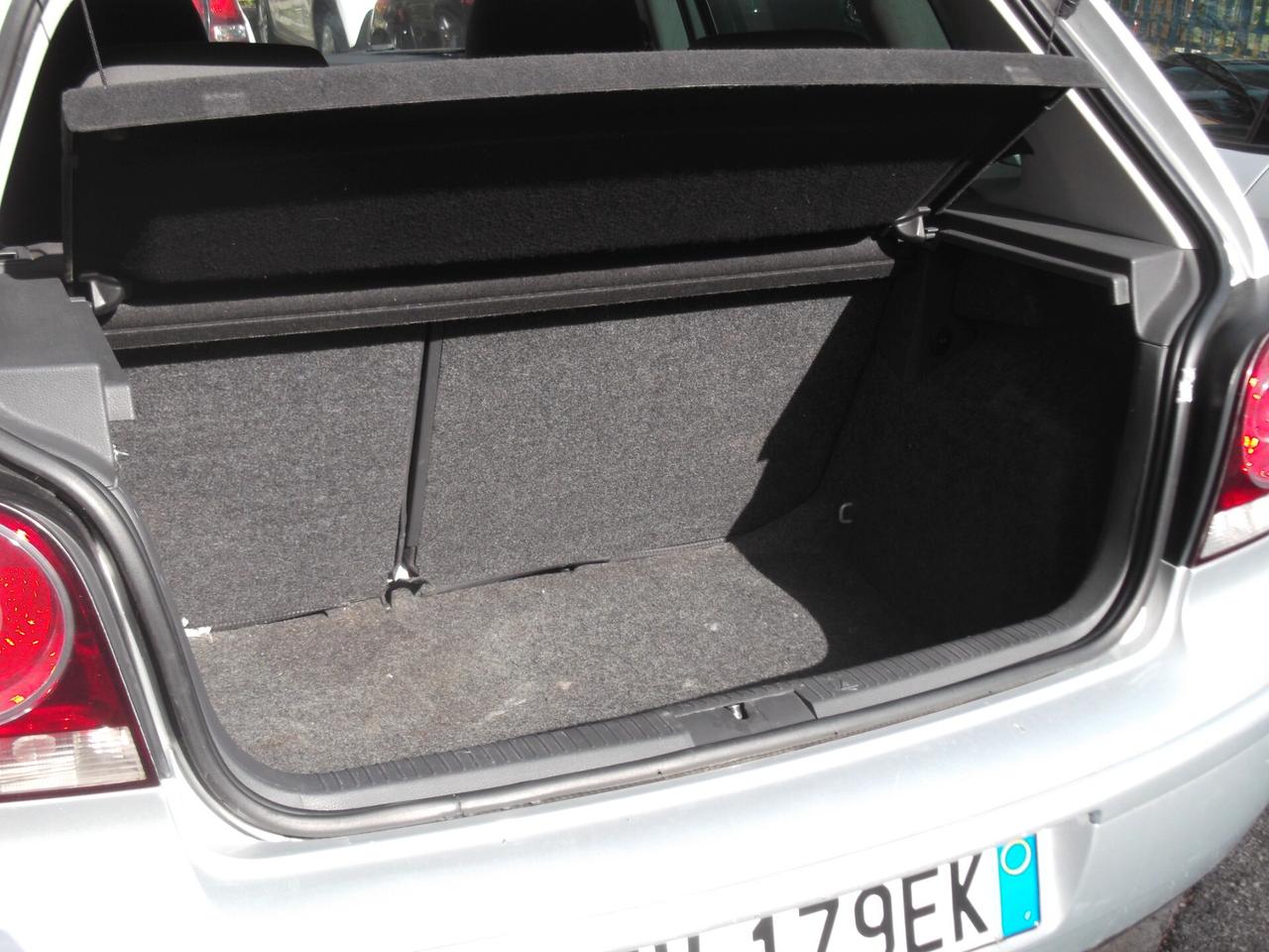 Volkswagen Polo 1.2/60CV 5p. United - 33