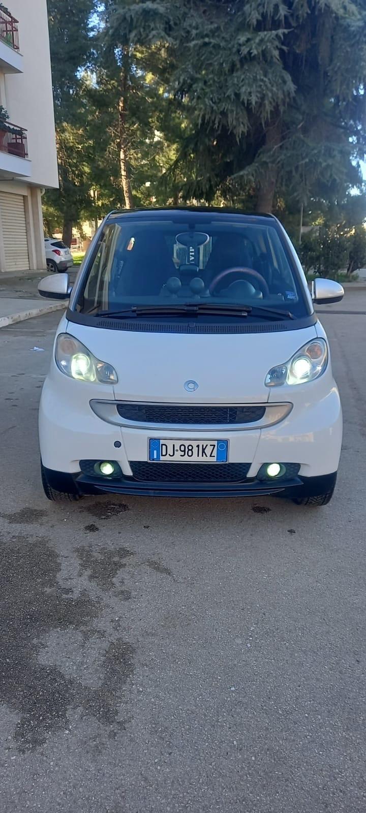 Smart ForTwo 1000 85 cavalli bicolore con tetto panoramico