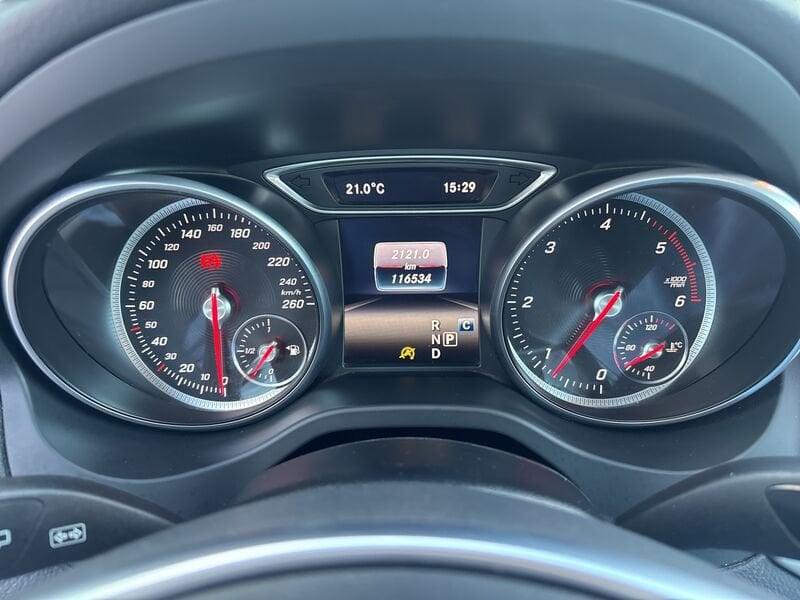 Mercedes-Benz CLA CLA SHOTINGBRAKE 220 4MATIC