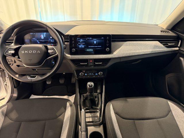 SKODA Kamiq 1.0 TSI Black Dots Camera LED DAB+ Keyless