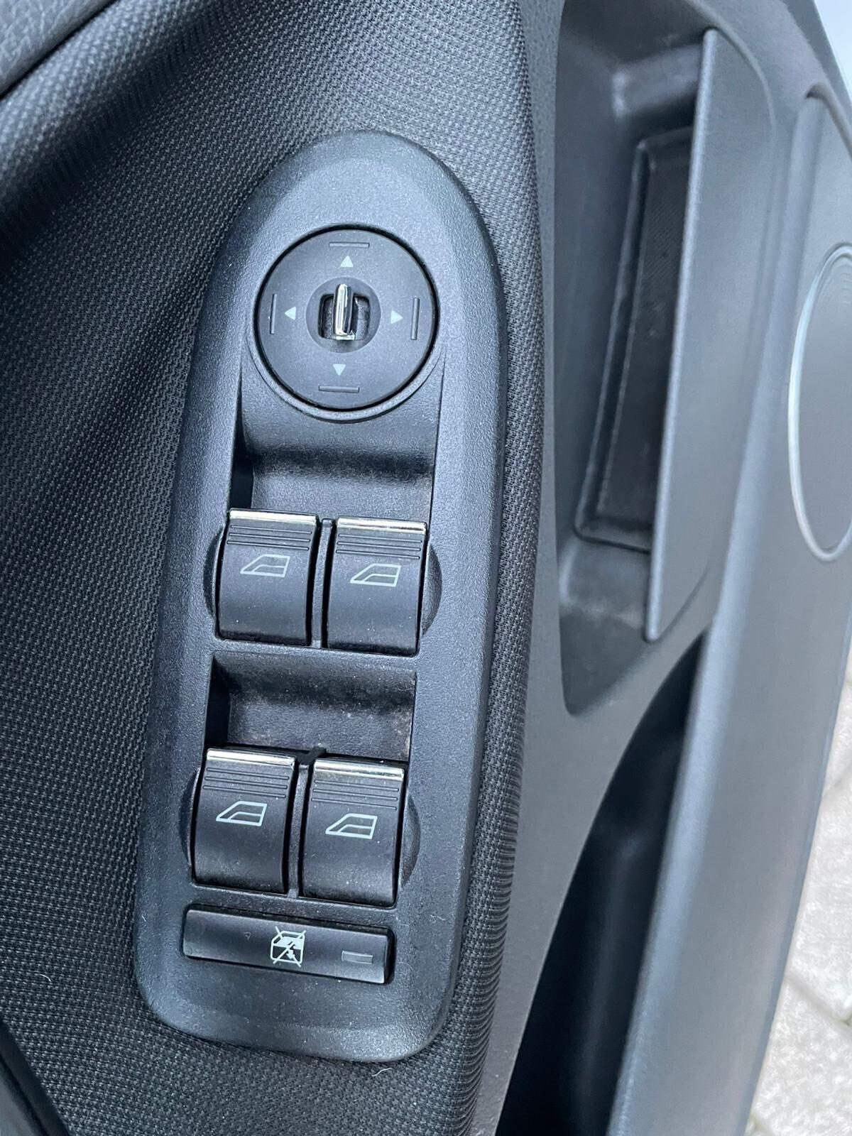 Ford C-Max 2.0 145 CV GPL Titanium 12 MESI GARANZIA