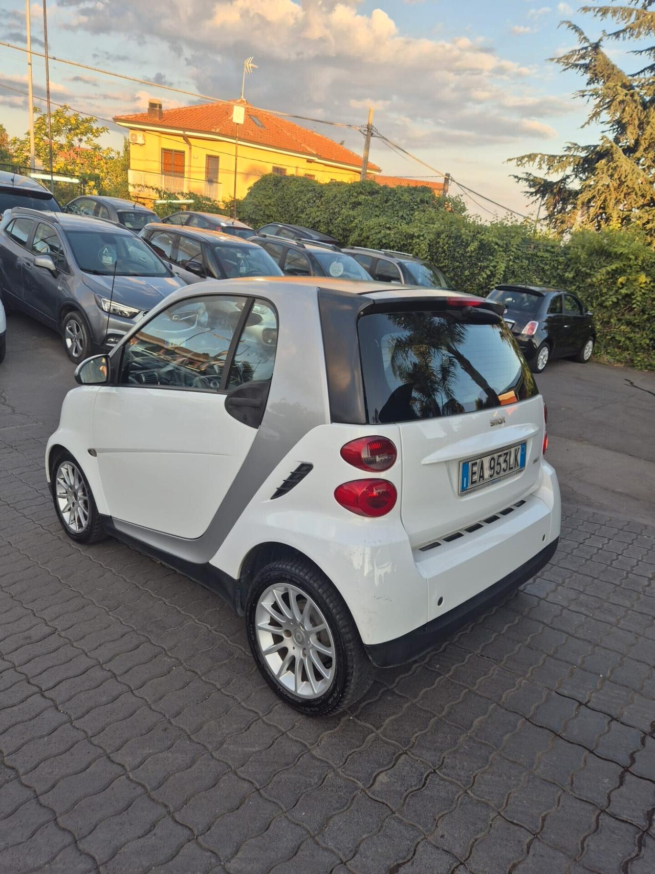 Smart ForTwo 1000 52 kW coupé passion