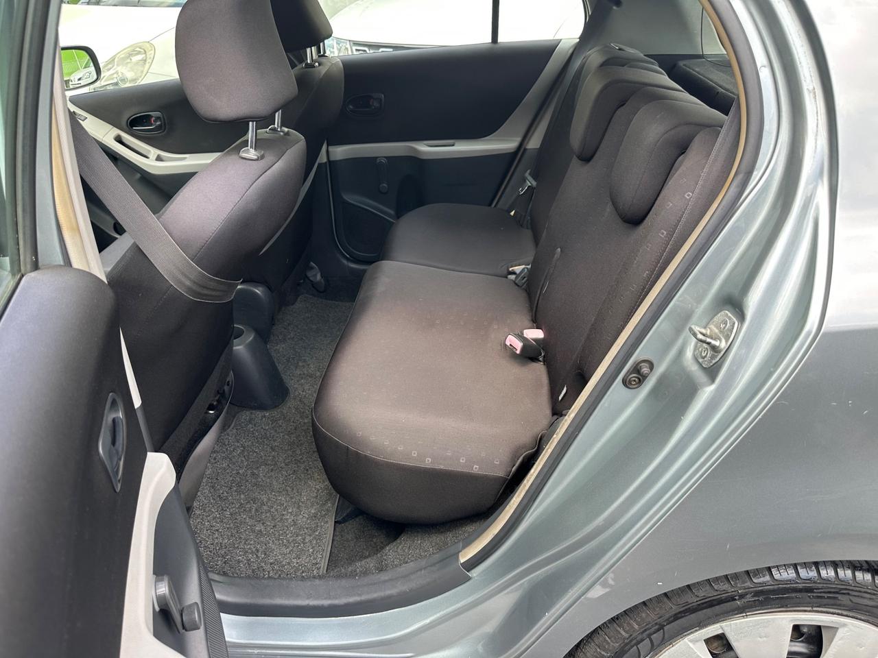 Toyota Yaris 1.0 5 porte Sol 2006