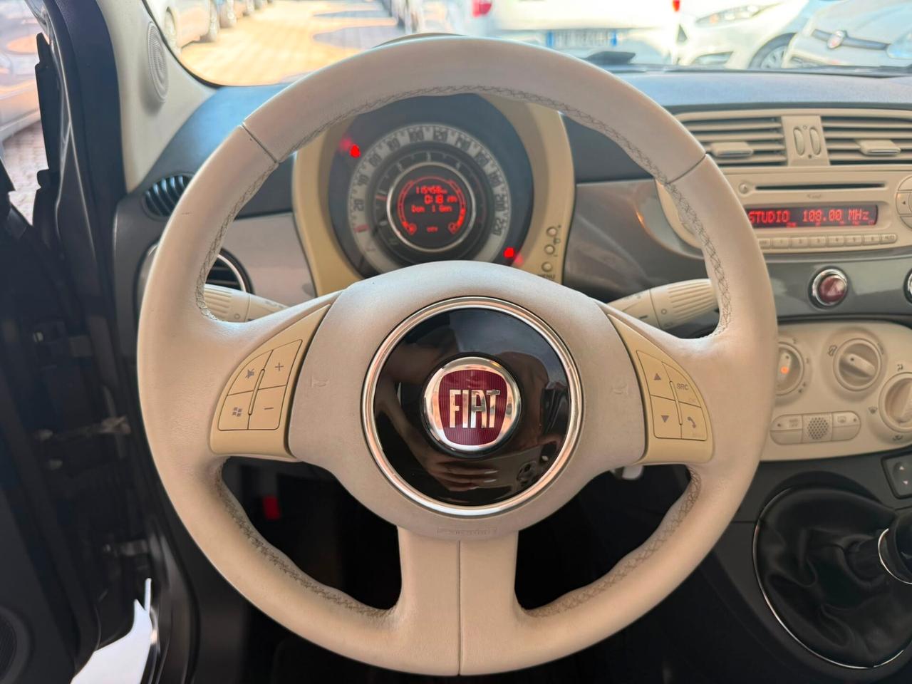 FIAT 500 1.3 DIESEL 115.458 KM 2011