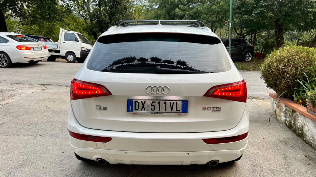 Audi Q5 3.0 V6 TDI quattro S tronic