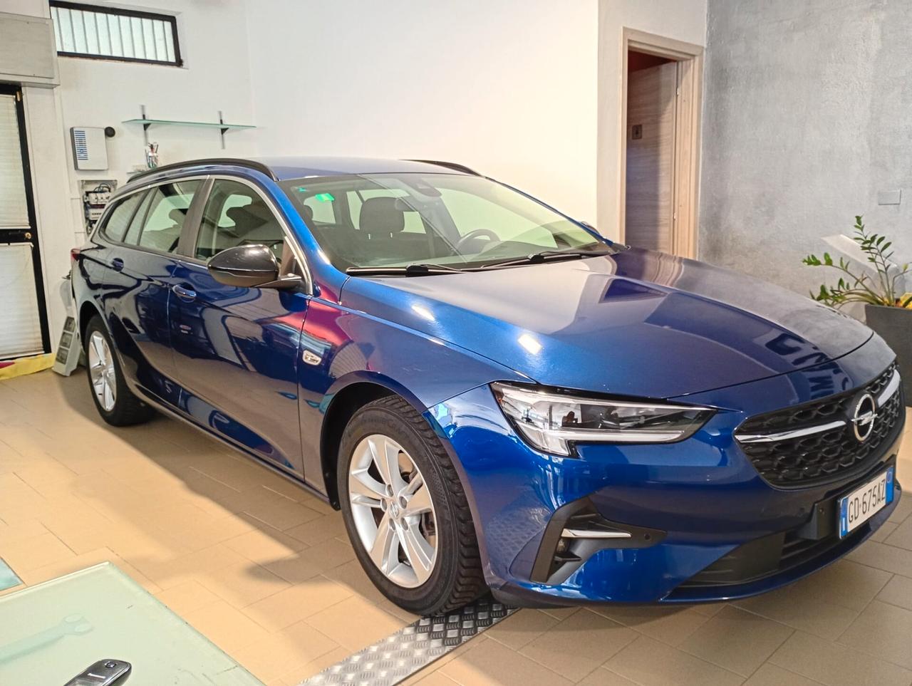 Opel Insignia 2.0 CDTI 174 CV S&S Sports Tourer Business Edition