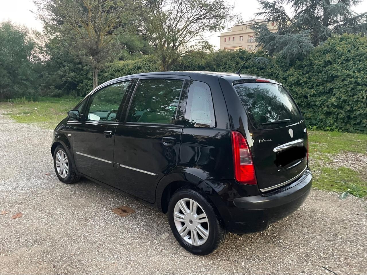 Lancia MUSA 1.3 Multijet 16V 90 CV Platino Plus