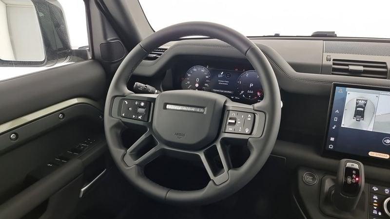 Land Rover Defender 110 3.0D I6 200 CV AWD Auto X-Dynamic SE