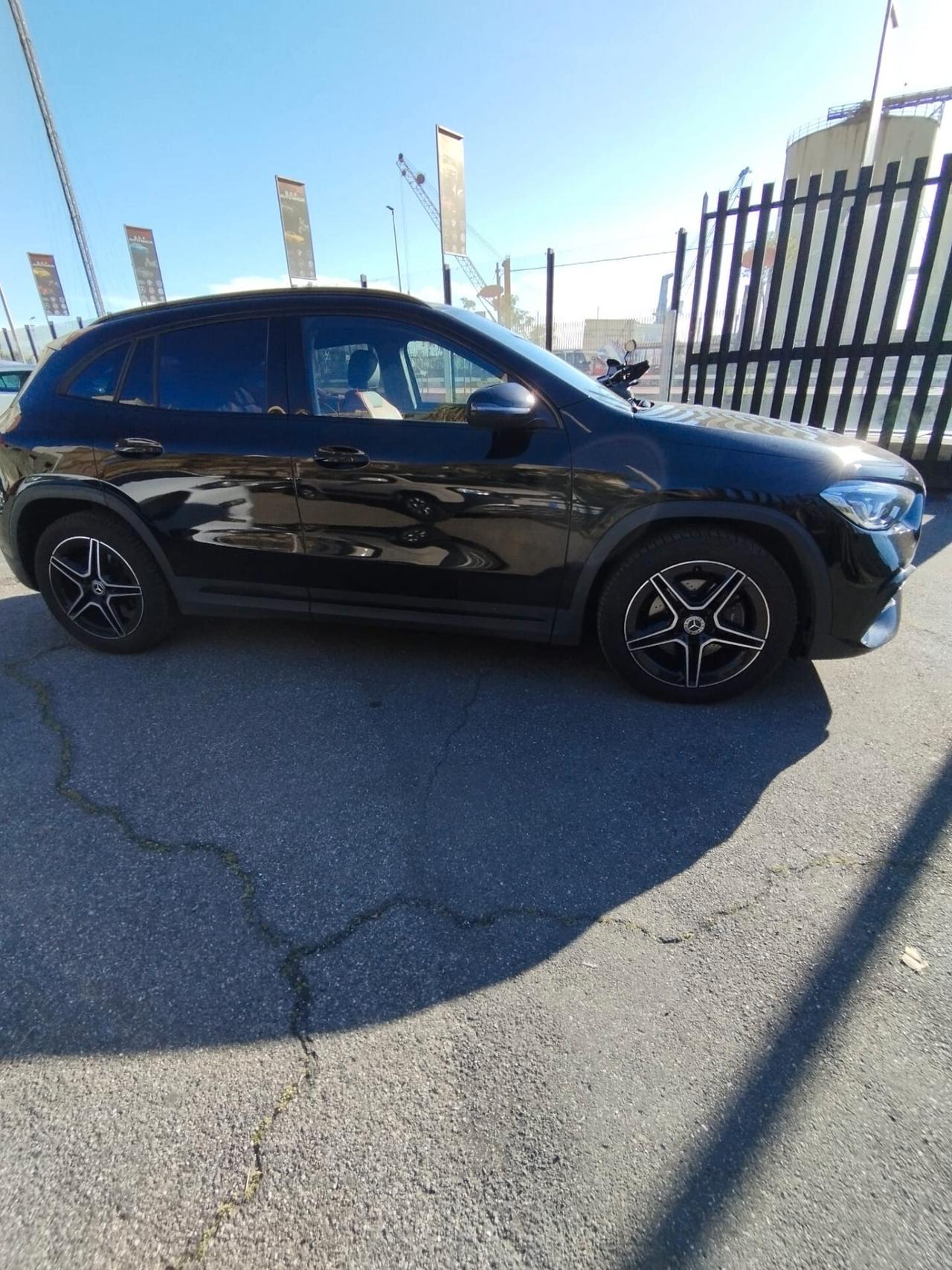 Mercedes-benz GLA 220 d Automatic 4Matic AMG Line Premium Plus