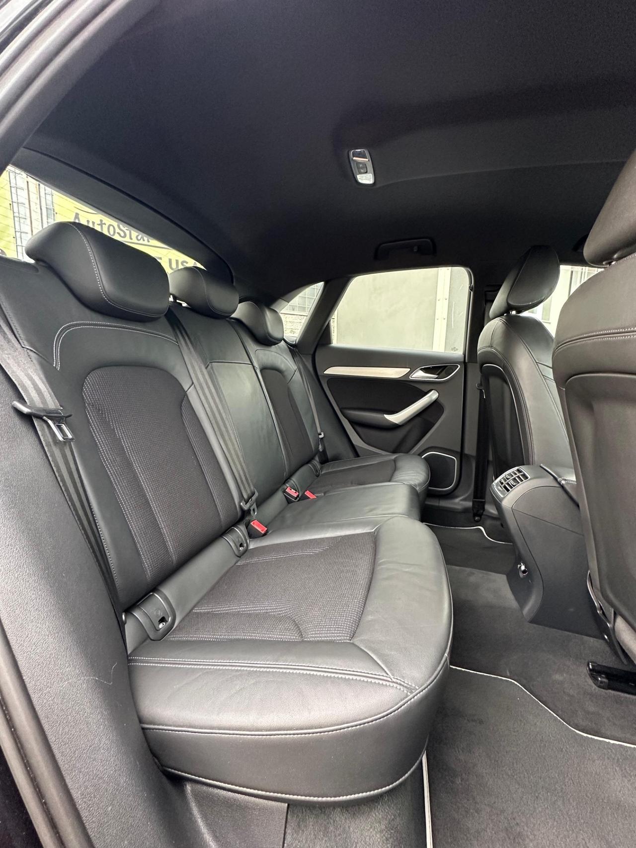Audi Q3 2.0 TDI 177 CV quattro S tronic S-LINE