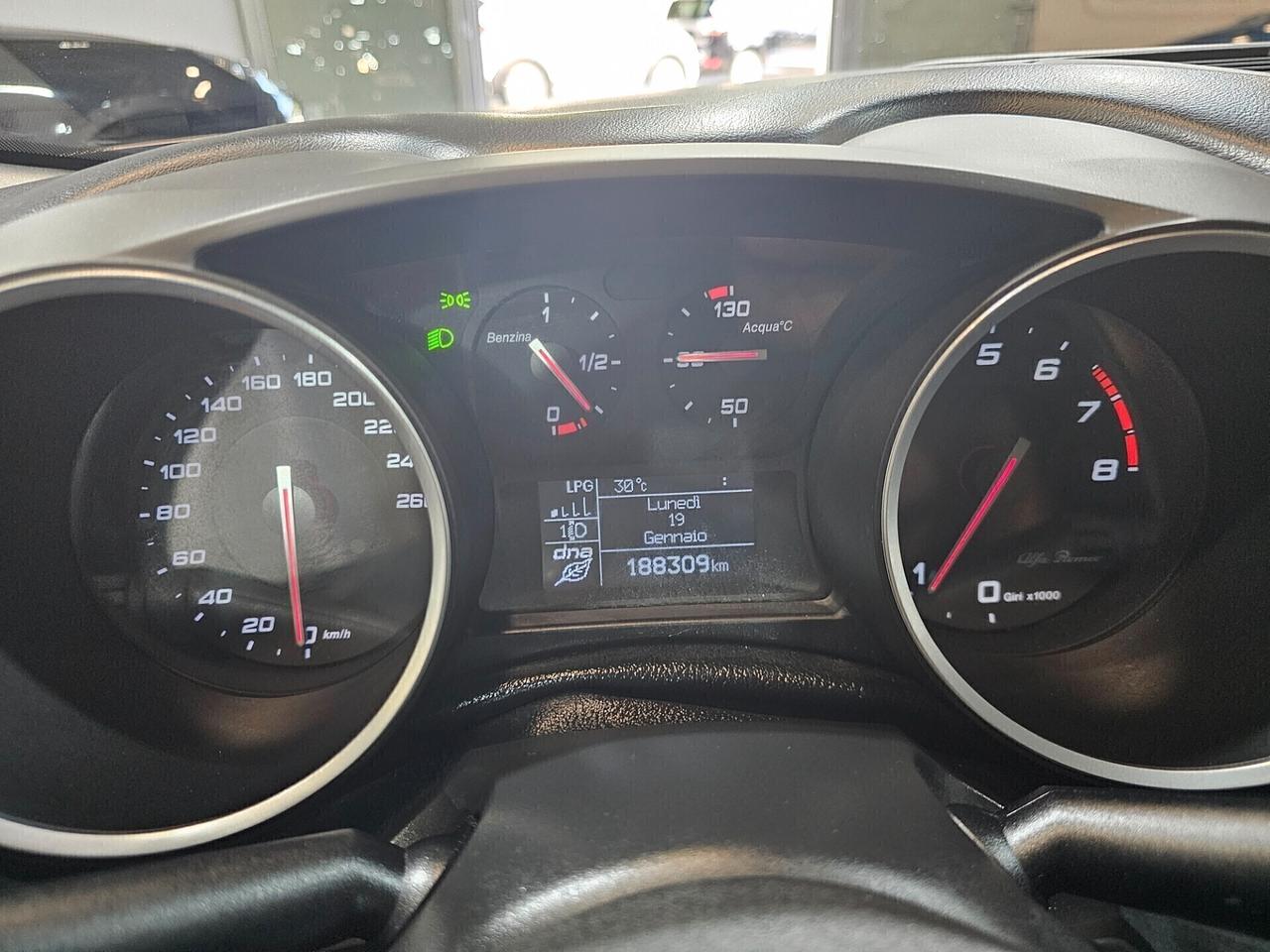 Alfa Romeo Giulietta 1.4 Turbo 120 CV GPL Super
