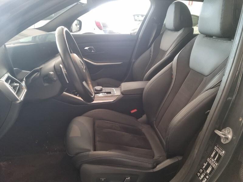 BMW Serie3(G20/21/80/81 330d 48V xDrive Touring...