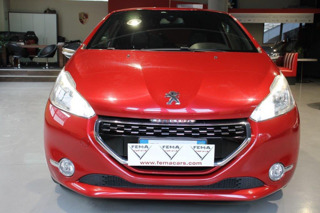 Peugeot 208 1.6 THP 200 CV 3 porte GTi