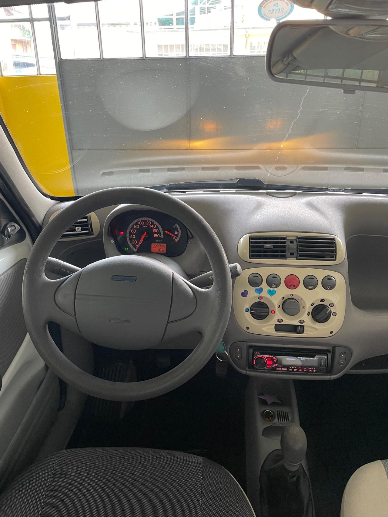 Fiat 600 1.1 Active