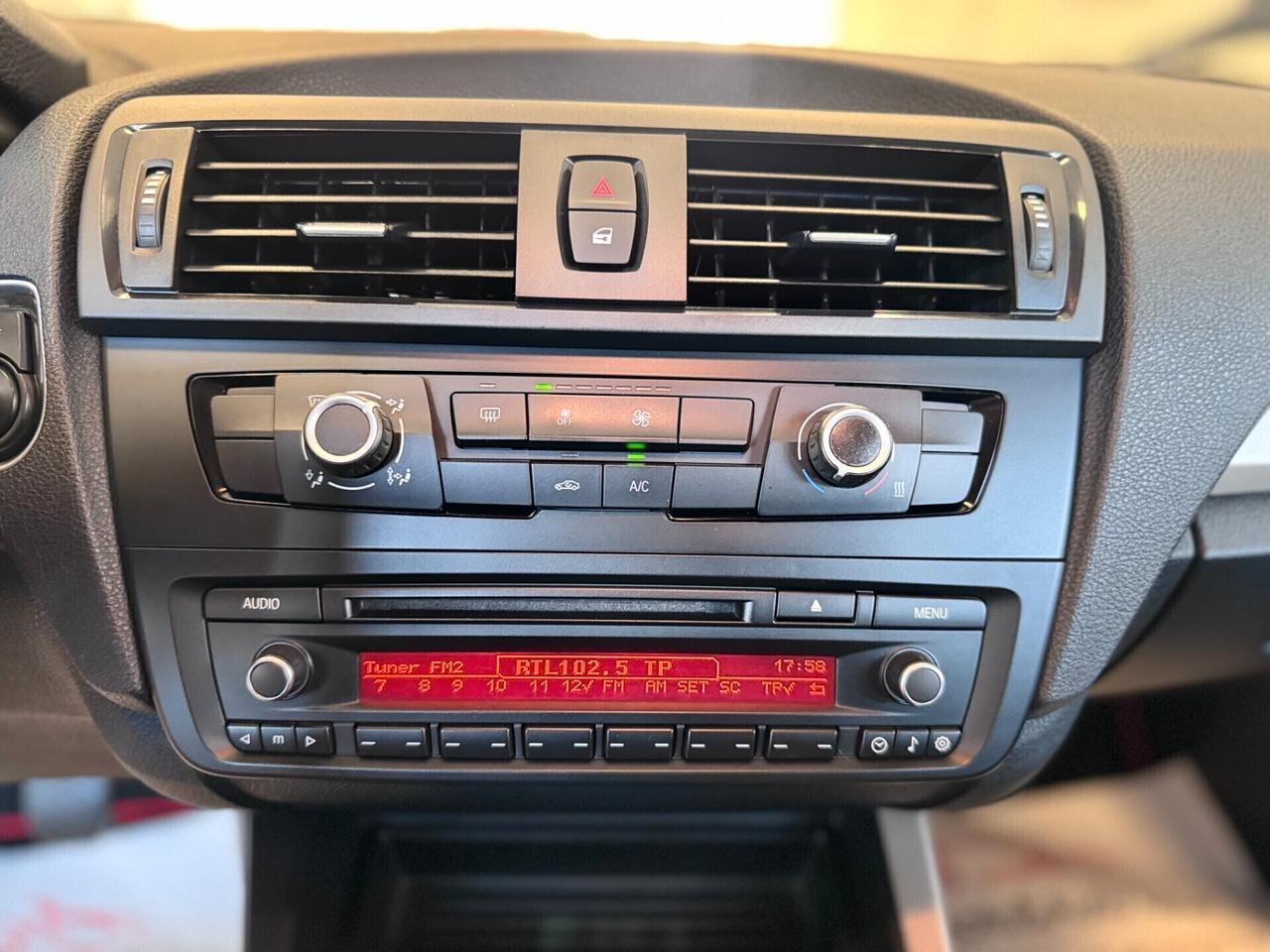 Bmw 114 114d 3p. Unique