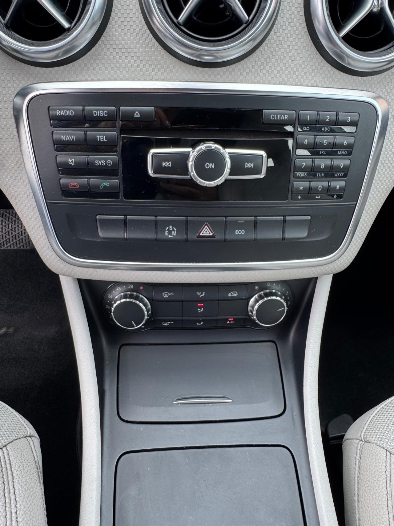 Mercedes-benz A CAMBIO AUTOMATICO/UNICO PROPRIETARIO