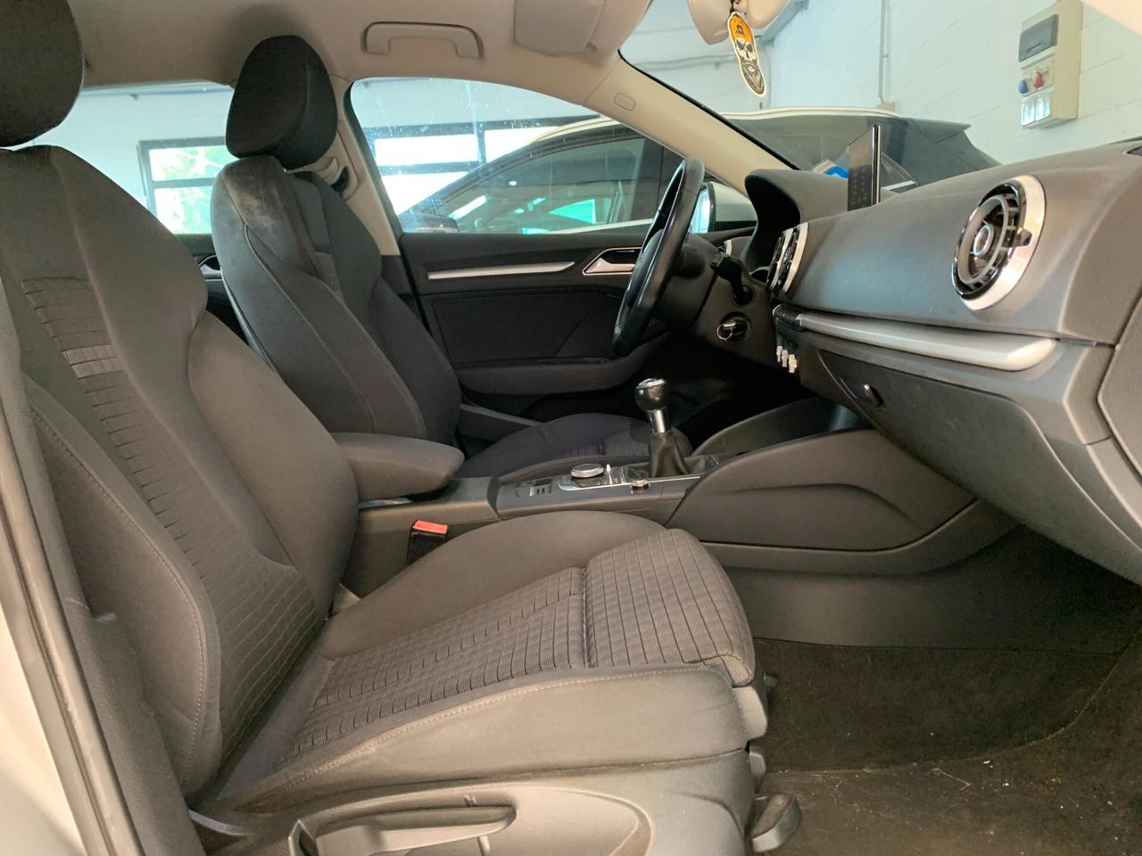 Audi A3 SPB 1.4 TFSI Ambiente