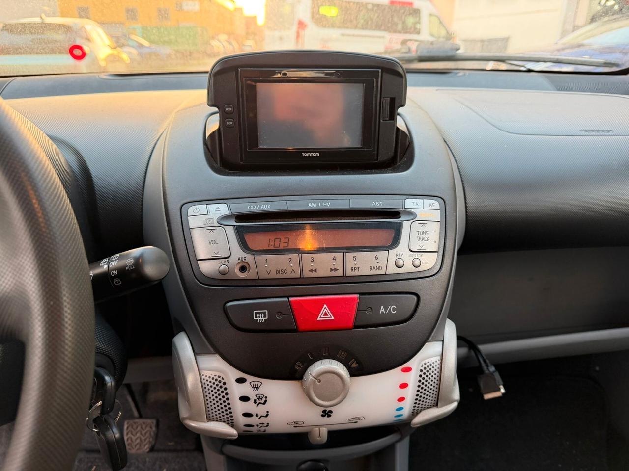 Toyota Aygo 1.0 12V VVT-i 5 porte Now