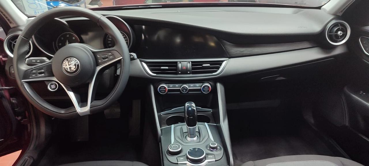 Alfa Romeo Giulia 2.2 Turbodiesel 150 CV AT8 Business