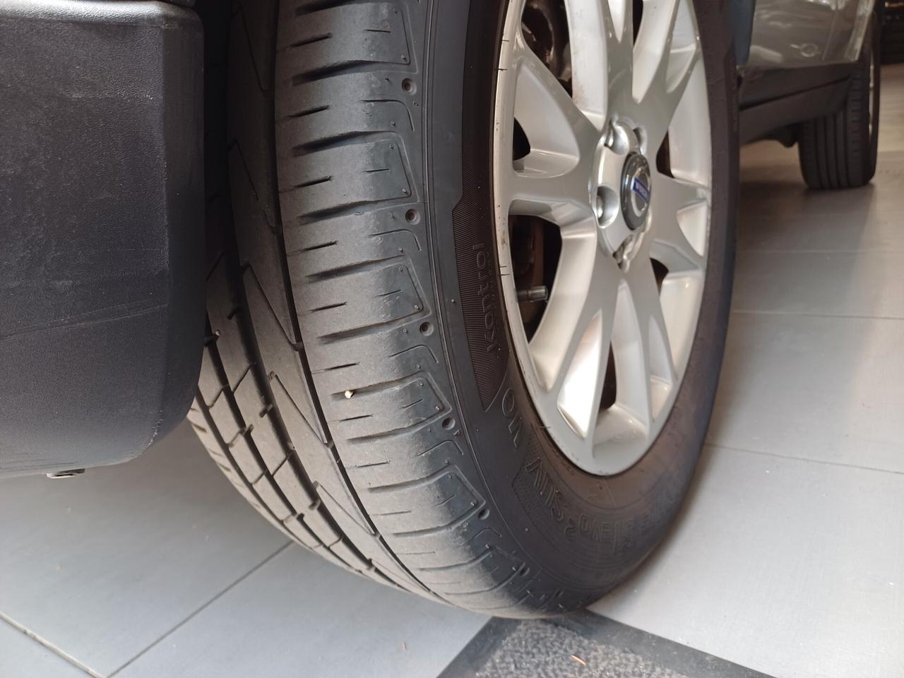 Volvo XC 90 XC90 2.4 D5 185 CV aut. AWD Executive