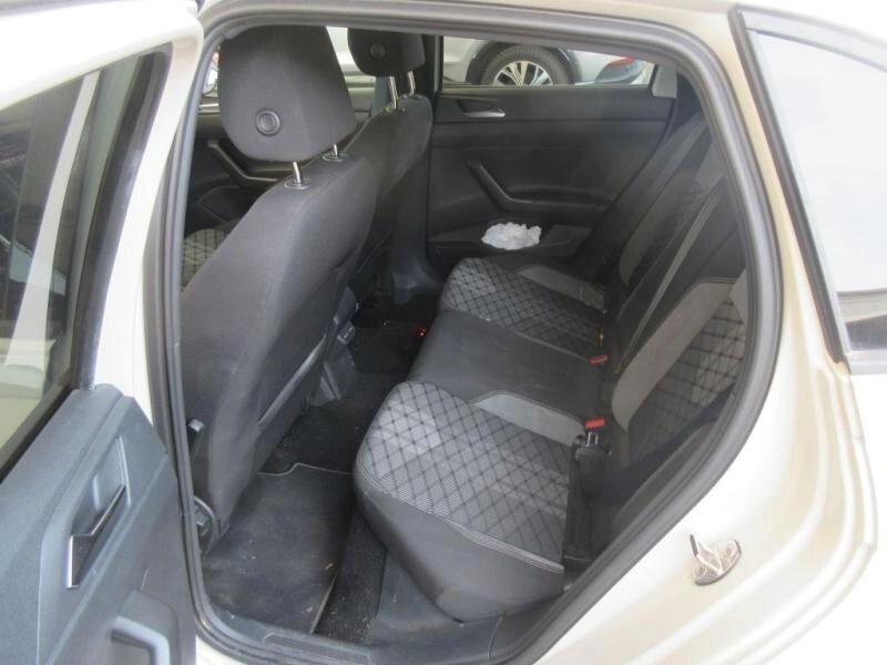 Volkswagen Taigo 1.0 TSI 110 CV R-Line