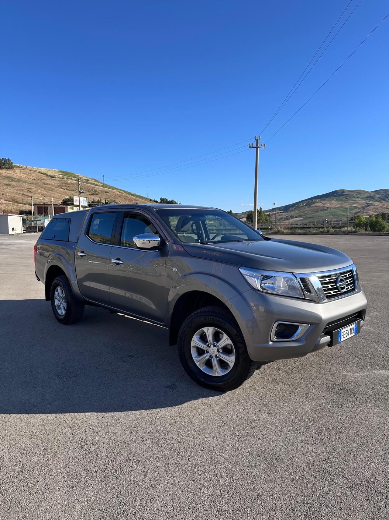 Nissan Navara 2.3 dCi 4WD King Cab Acenta