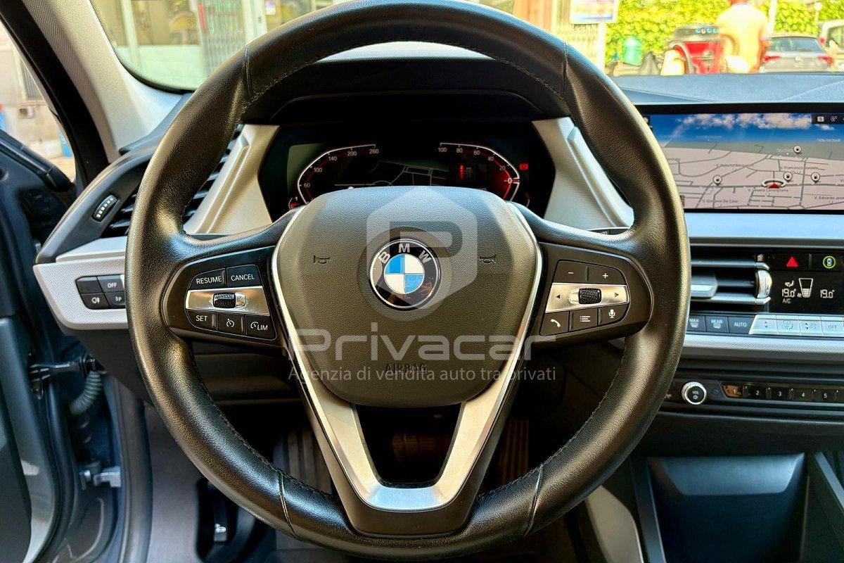 BMW 120i 5p. Business Advantage