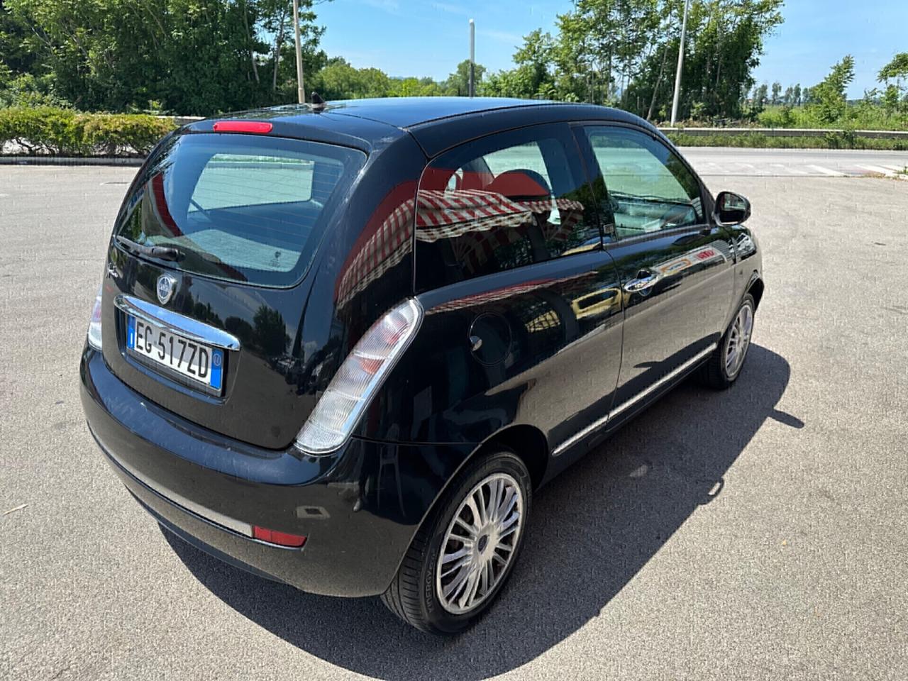 Lancia Ypsilon 1.2 69 CV Argento