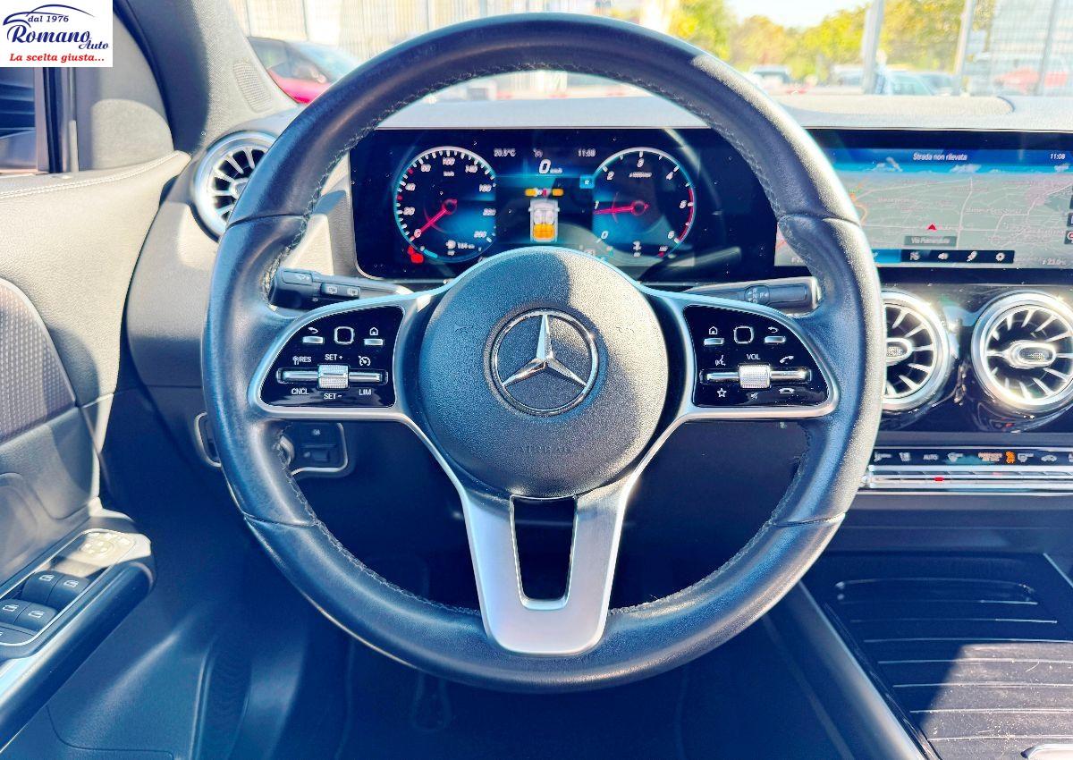 MERCEDES - Classe GLA - 200 d Automatic Sport#PACK LUCI AMBIENTE!