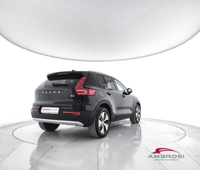 VOLVO XC40 2.0 b3 Core auto - AUTOCARRO N1