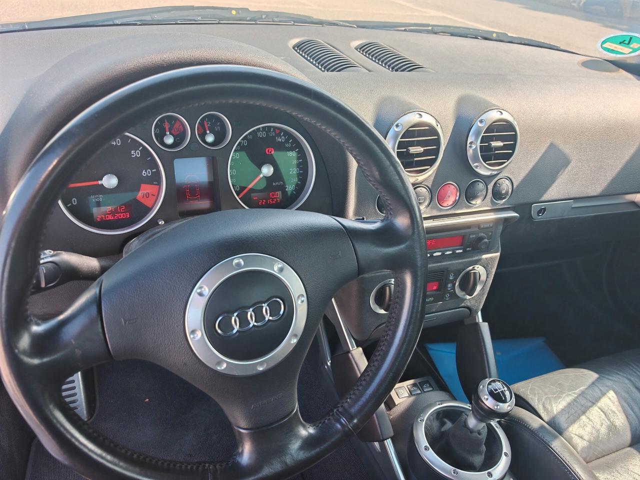 Audi TT 1.8 20V 180CV CUPÈ .