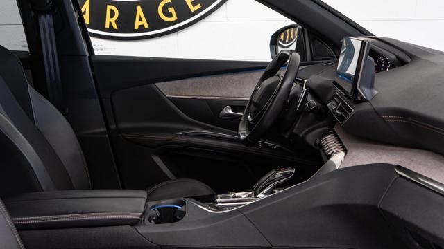 PEUGEOT 3008 BlueHDi 130 S&S EAT8 IVA UNIPRO