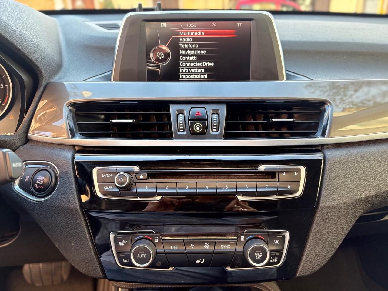 BMW X1 SDrive20d xLine FULL/LED/NAV/TETTO