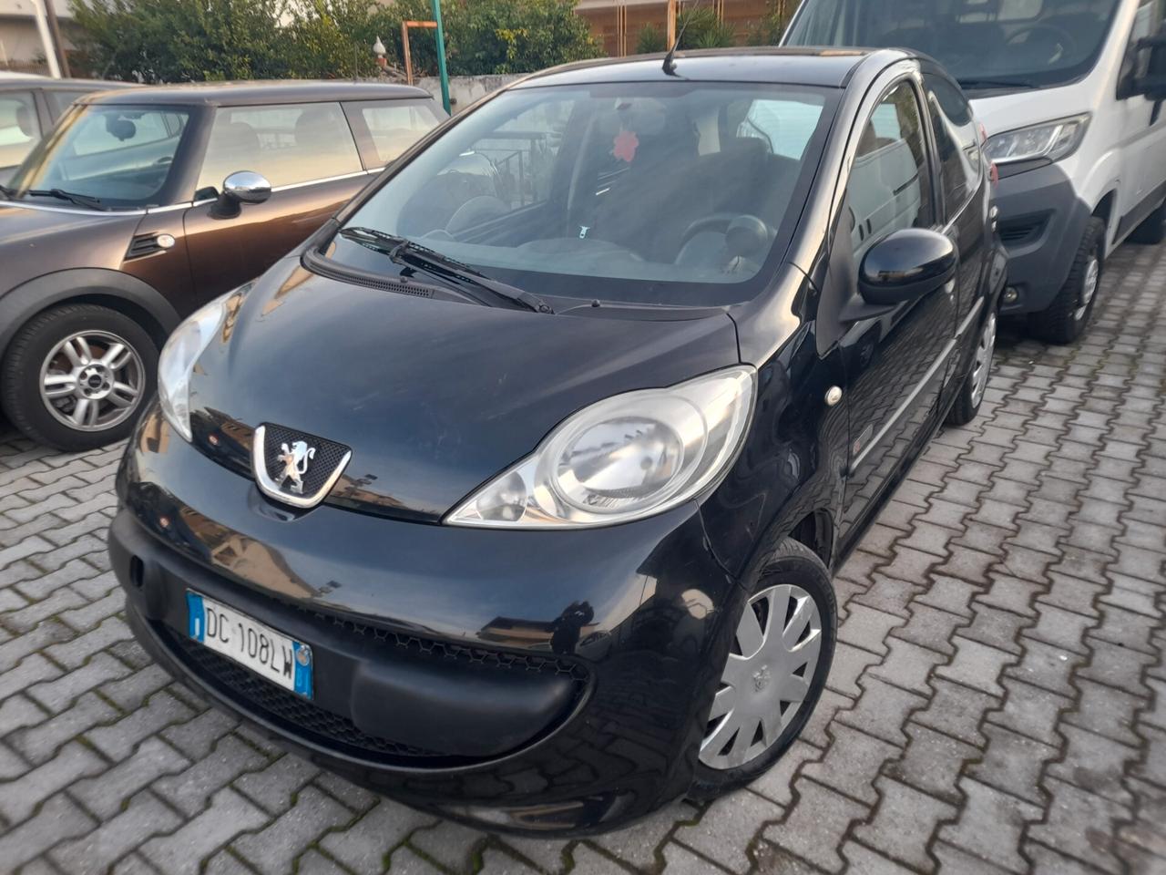 Peugeot 107 1.4 HDi 5p. Sweet Years