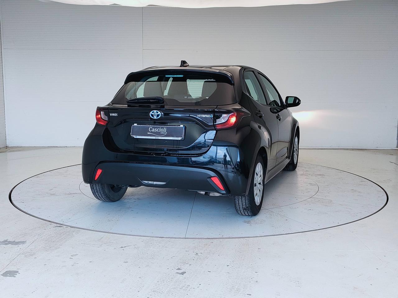 TOYOTA Yaris IV 2020 - Yaris 1.5h Active