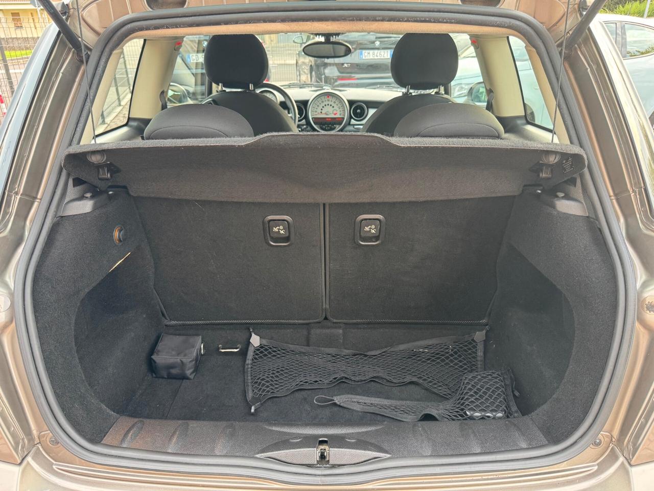 Mini Cooper 1.6