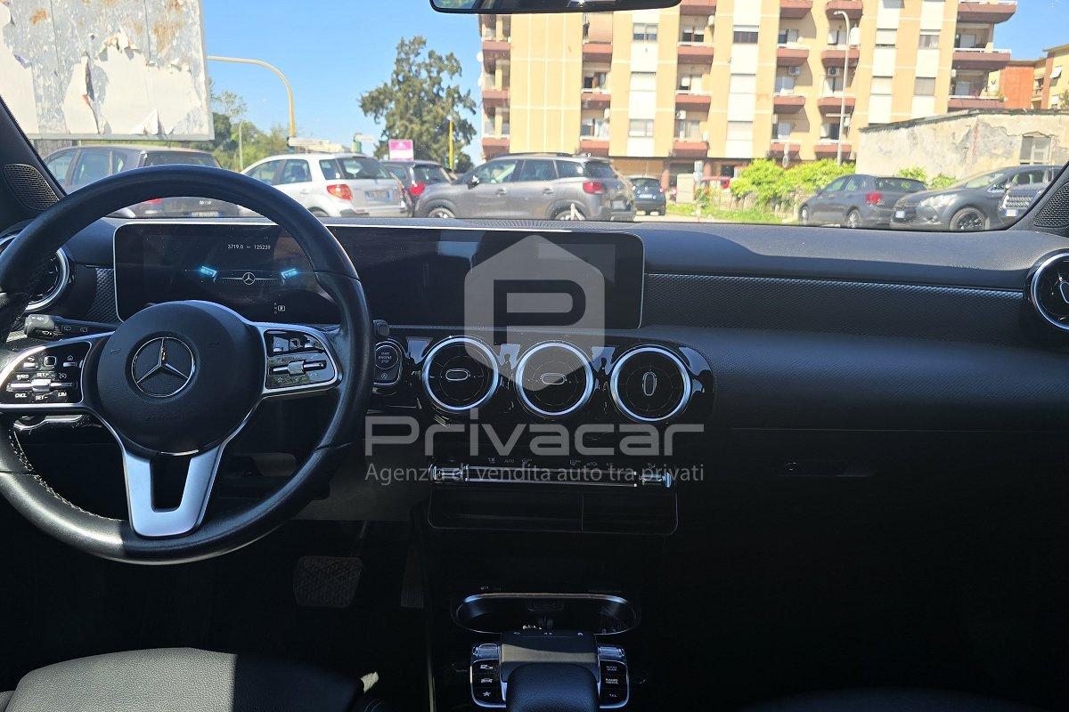 MERCEDES A 200 d Automatic 4Matic Sport