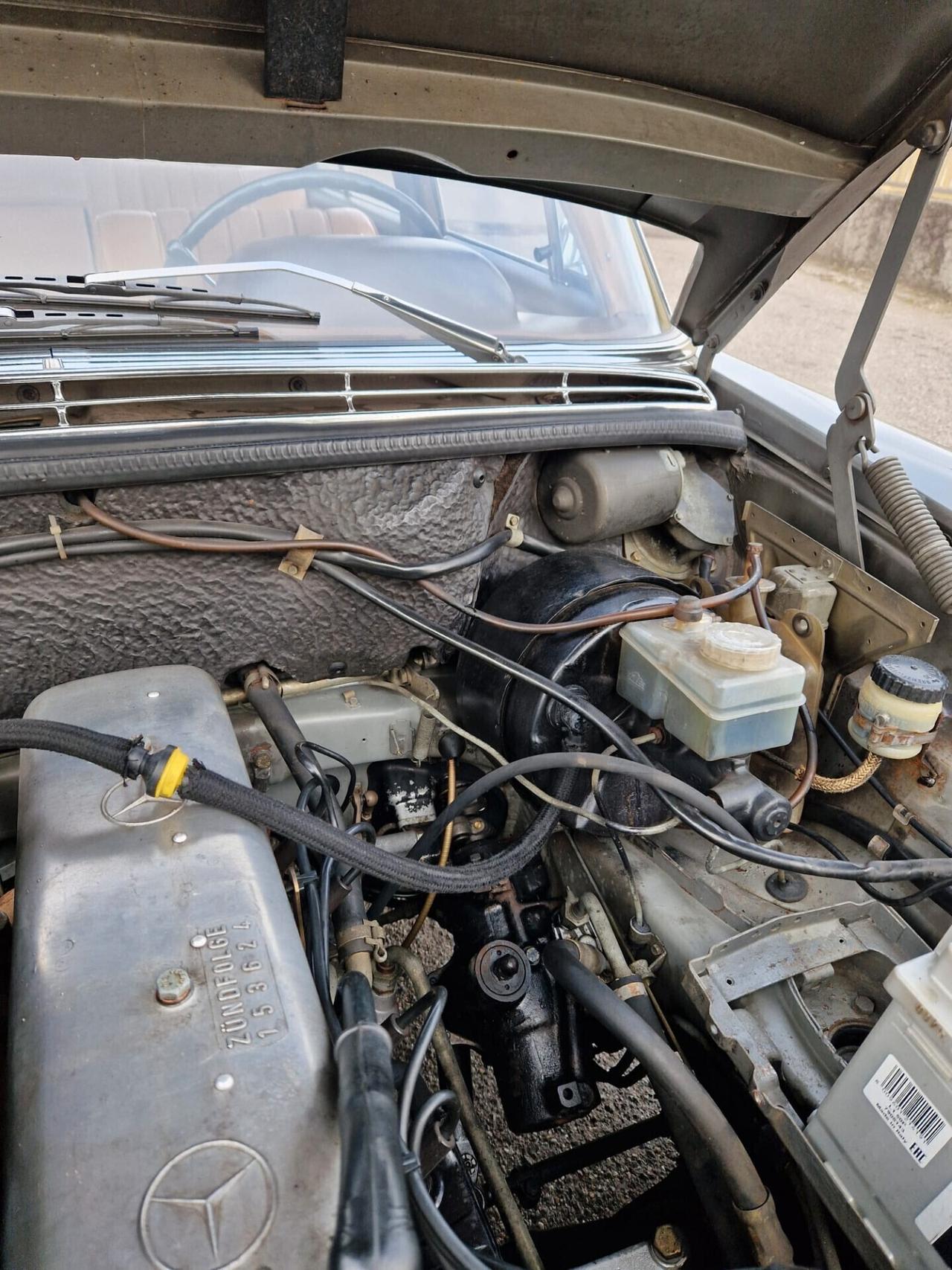 MERCEDES-BENZ 250 S - 1966 - 145cv