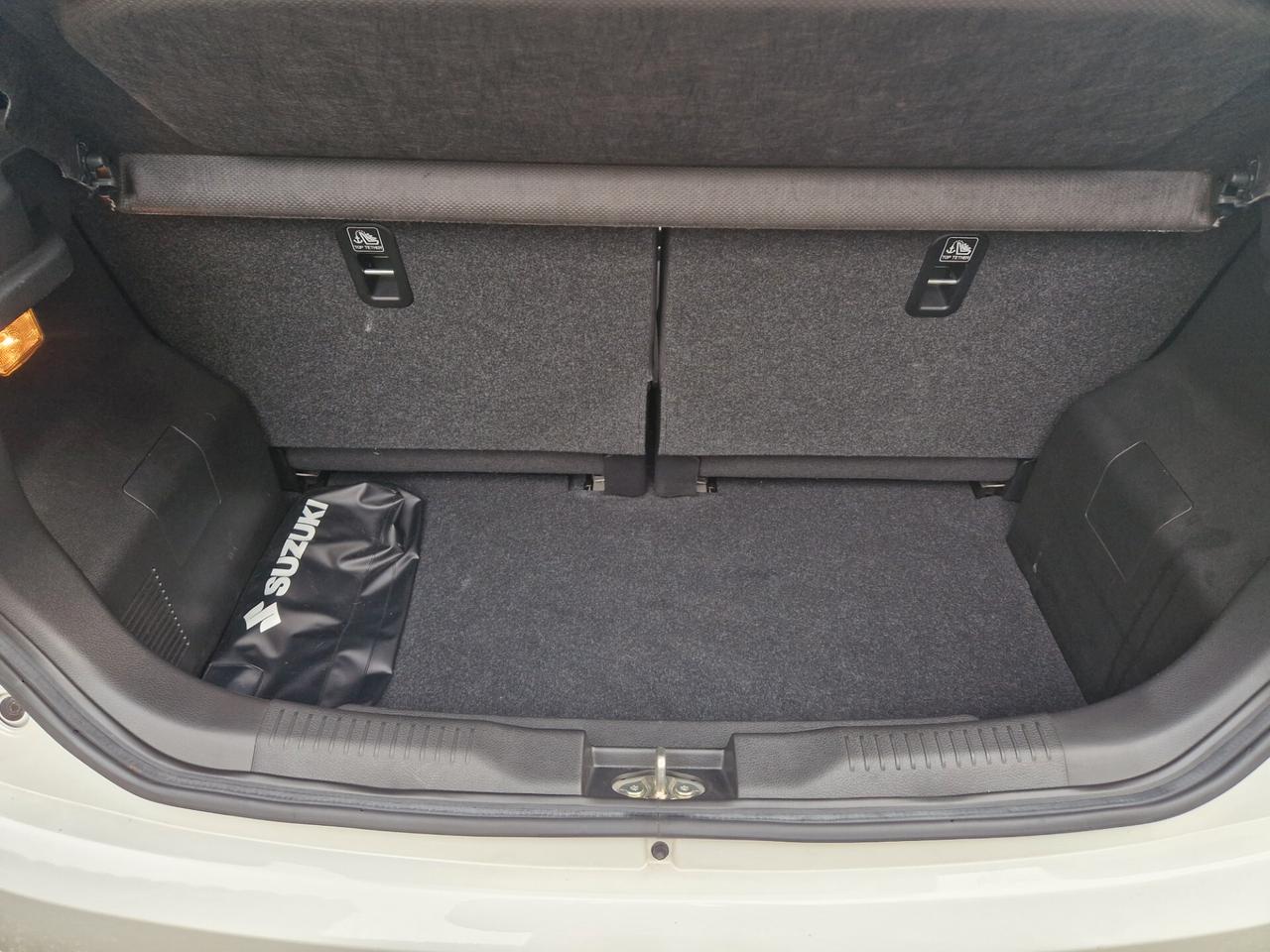 Suzuki Ignis TOP 1.2 83CV "SOLO 17.000 km" Carplay, Cruise c.