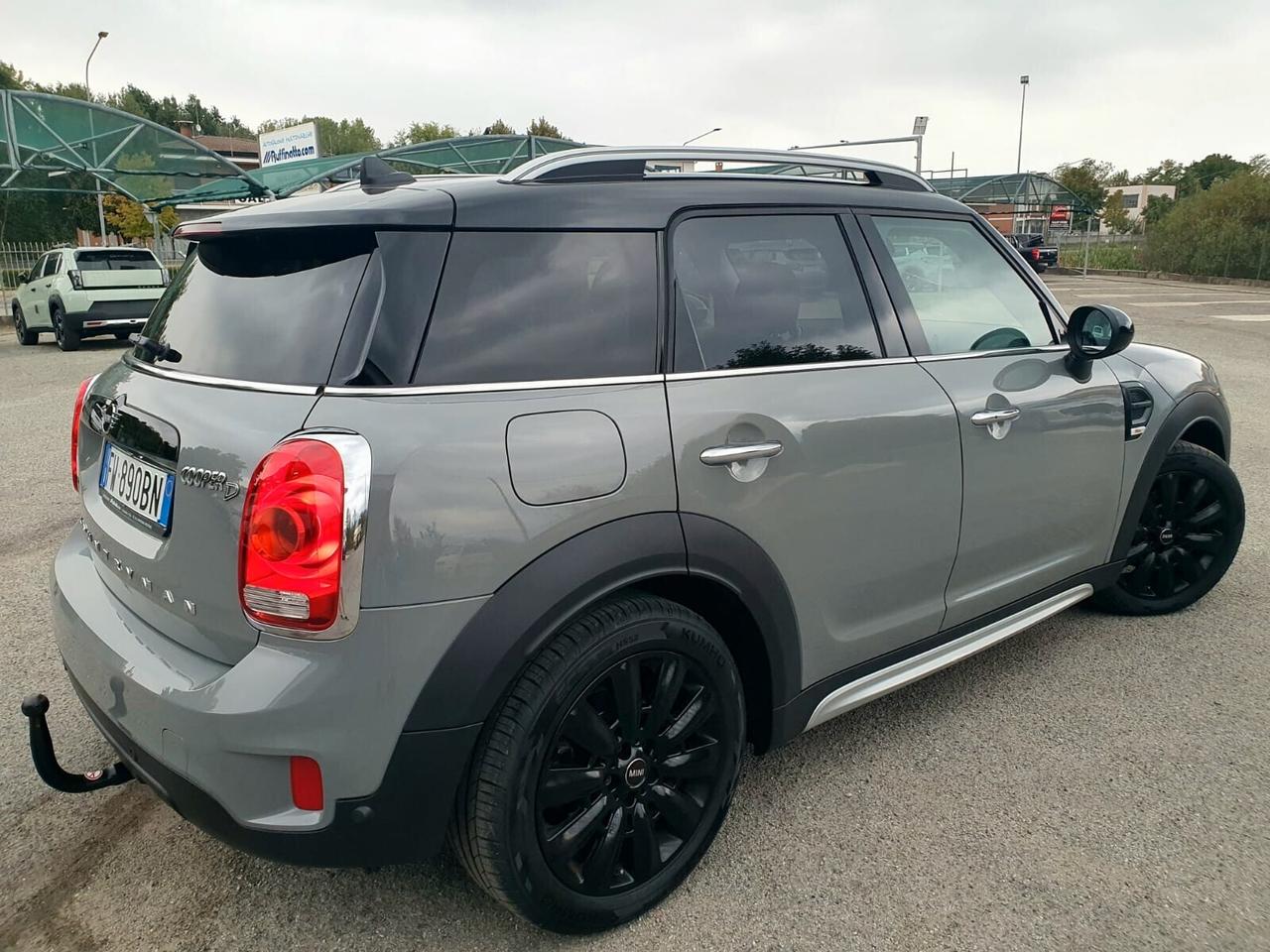 Mini Cooper Countryman 1.5 One D Business Automatica
