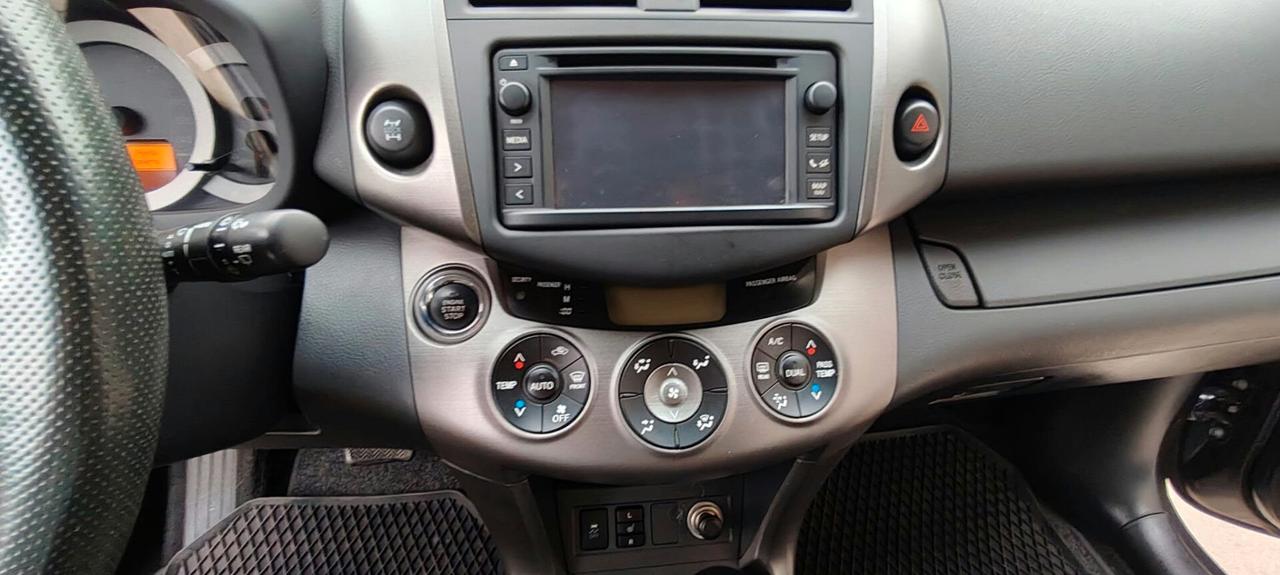 Toyota RAV 4 RAV4 2.2 D-4D 150 CV "AUTOMATICA"