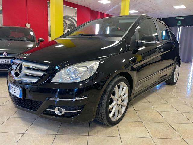 MERCEDES-BENZ B 180 CDI Premium*CAMBIO AUTOMAT/PDC/BLUETOOTH/OK NEO P